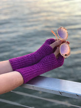 Load image into Gallery viewer, FitMitts | Knitting Pattern