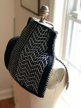Load image into Gallery viewer, My Knitted Cowl Canvas | Embroidery on Knitting Pattern
