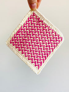 Chevrons - An Embroidery on Crochet Motif