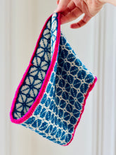 Load image into Gallery viewer, Positive Space Cowls  | Knitting Pattern