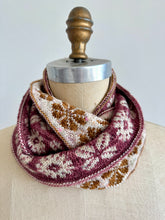 Load image into Gallery viewer, Kogin Flowers Cowl | Knitting Pattern