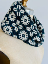 Load image into Gallery viewer, Kogin Flowers Cowl | Knitting Pattern