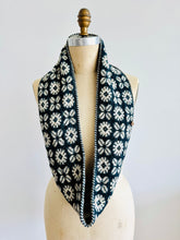 Load image into Gallery viewer, Kogin Flowers Cowl | Knitting Pattern