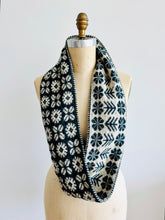 Load image into Gallery viewer, Kogin Flowers Cowl | Knitting Pattern